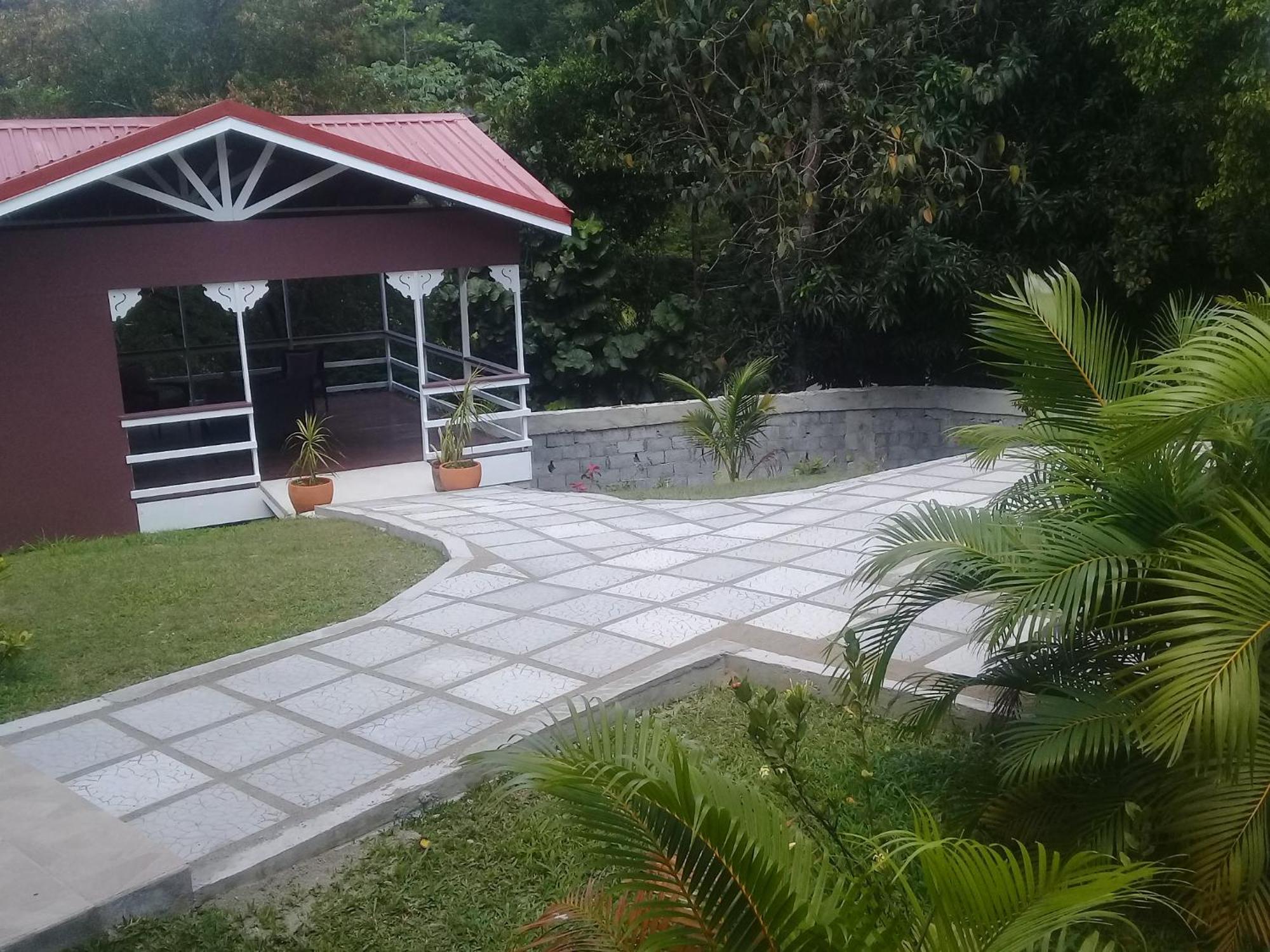 Hotel Royal Escape Anse La Raye Habitación foto